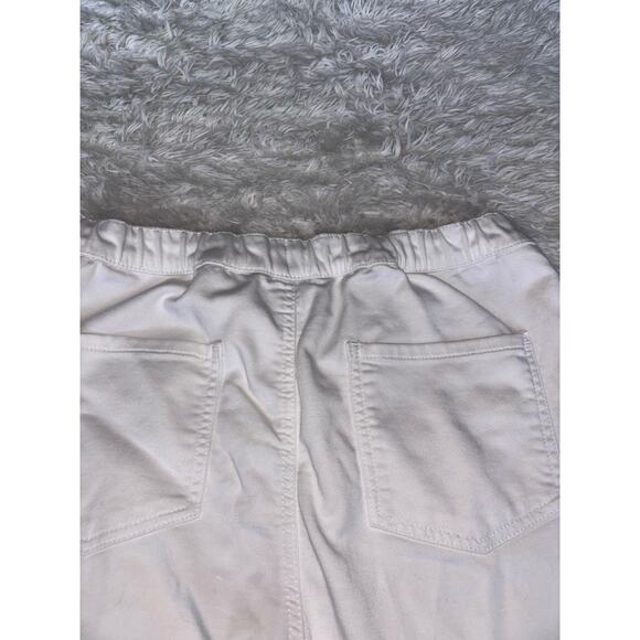 Country Store Women’s Sz. L White Crop Pants. Grt. Pair & Quality - Picture 8 of 9